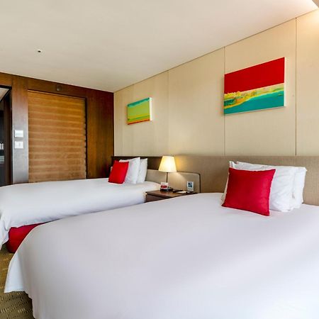 فندق Ramada By Wyndham Jeju Hamdeok المظهر الخارجي الصورة