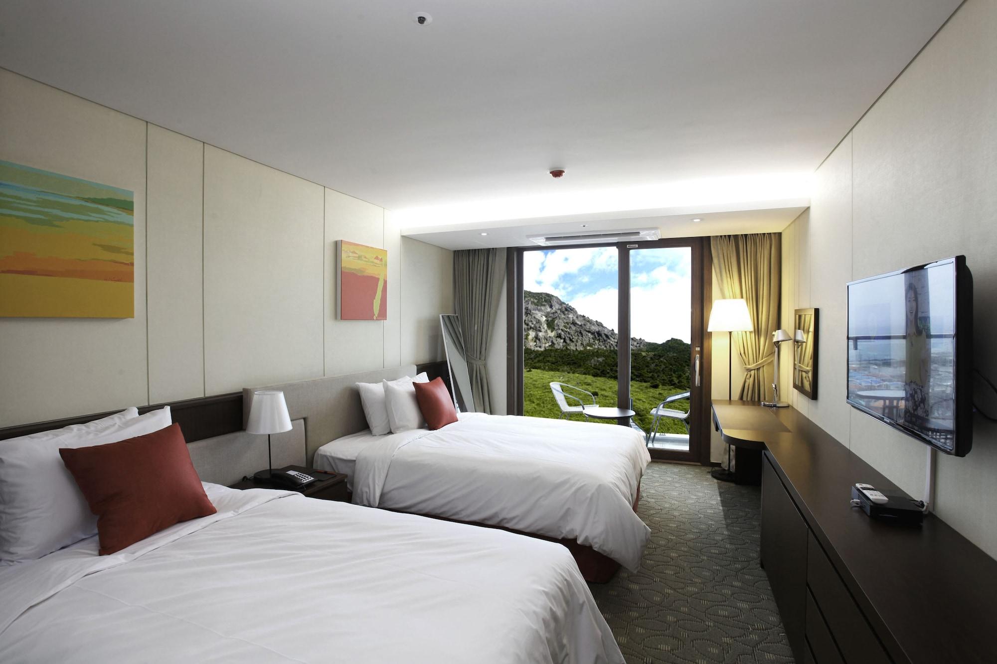 فندق Ramada By Wyndham Jeju Hamdeok المظهر الخارجي الصورة