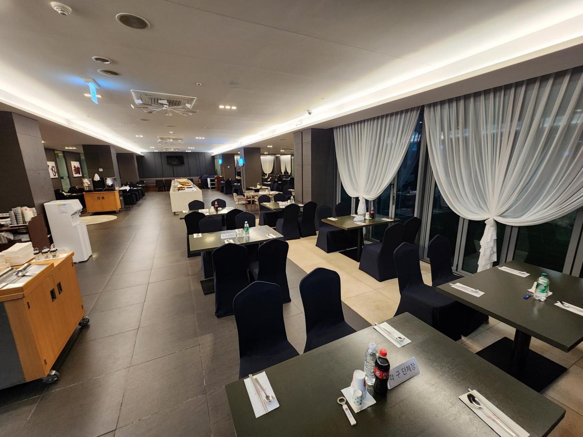 فندق Ramada By Wyndham Jeju Hamdeok المظهر الخارجي الصورة