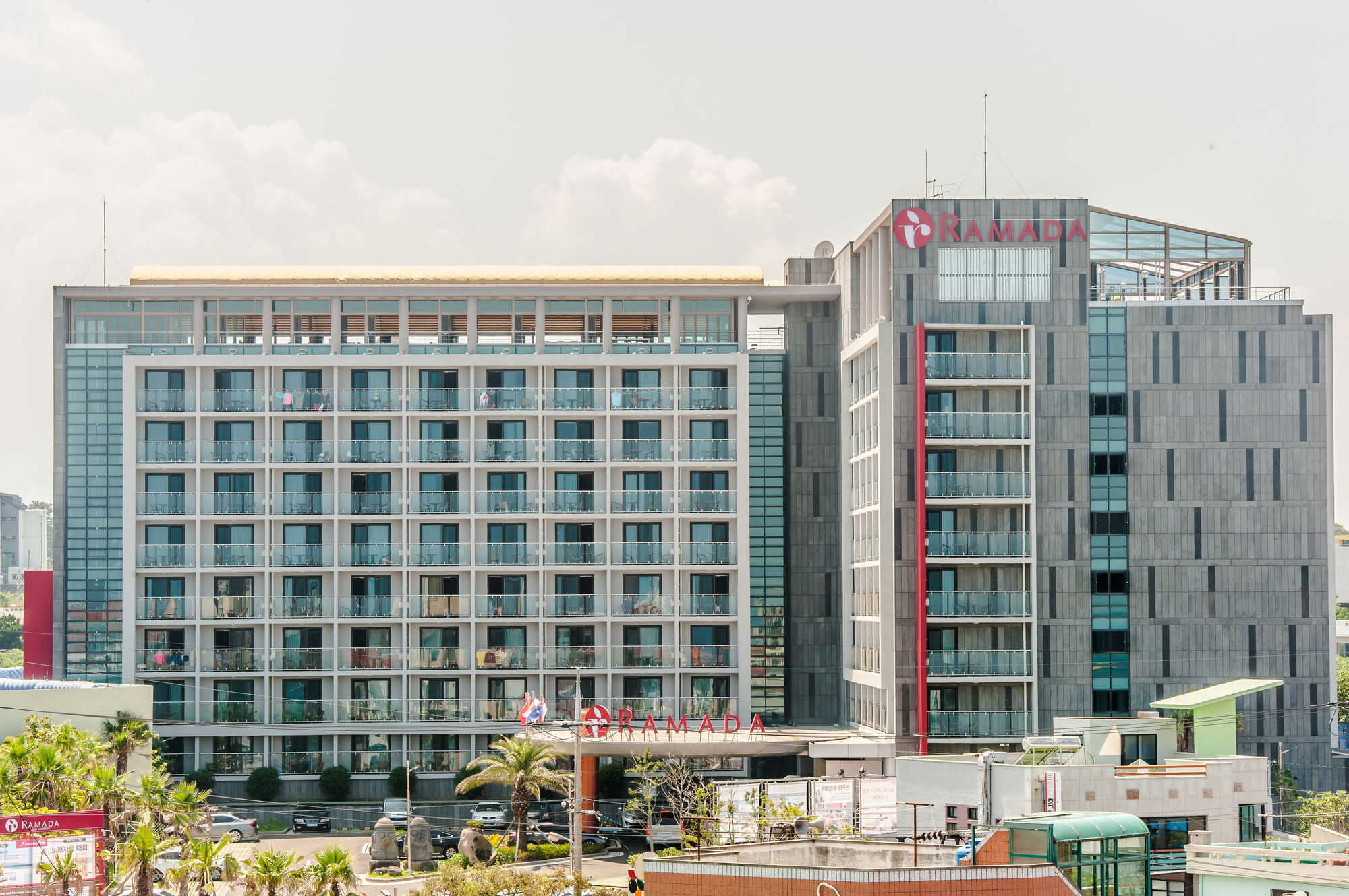 فندق Ramada By Wyndham Jeju Hamdeok المظهر الخارجي الصورة